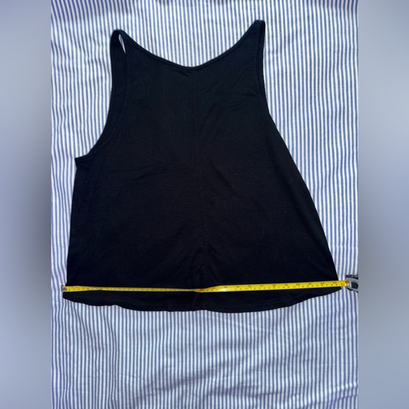 Intimately Women’s US Medium Black Low Back Loose Tank Top - Picture 4 of 9